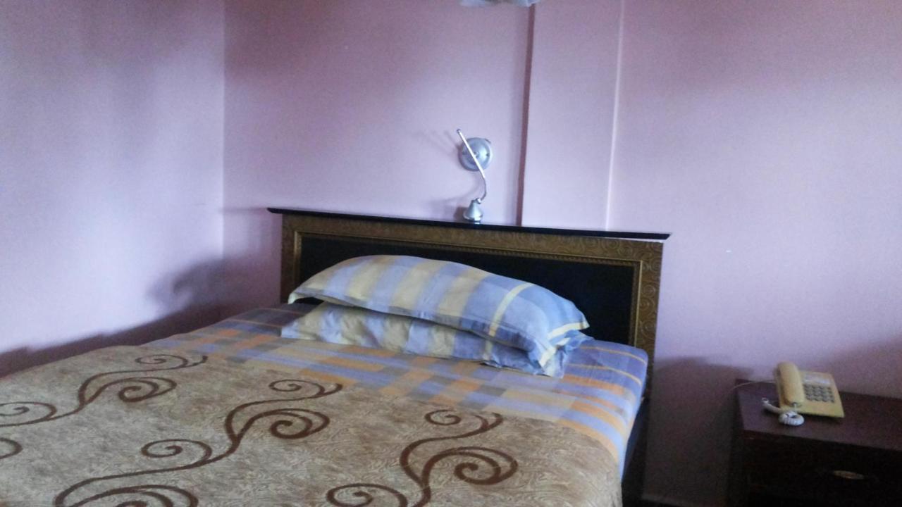 Palema Crown Hotel Gulu Zewnętrze zdjęcie