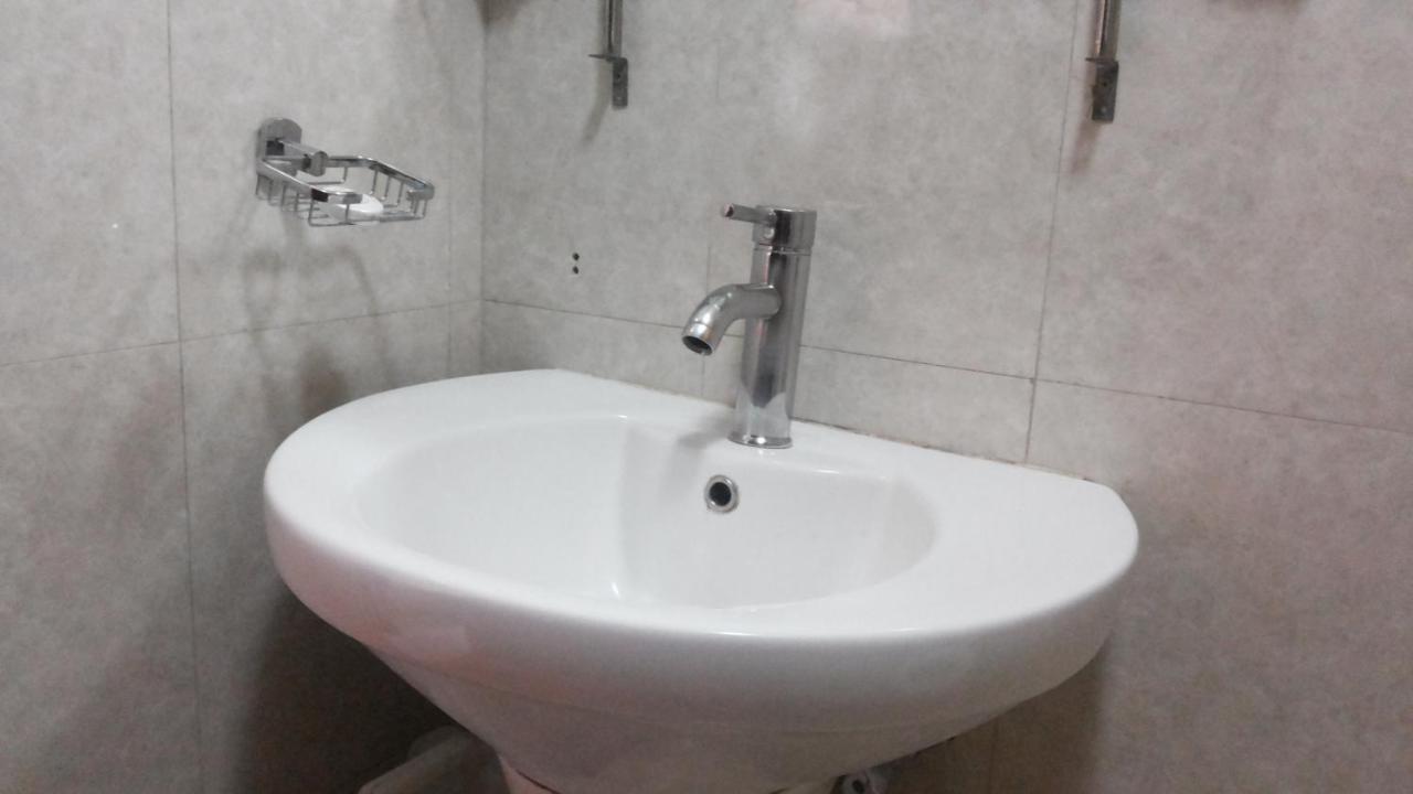 Palema Crown Hotel Gulu Zewnętrze zdjęcie